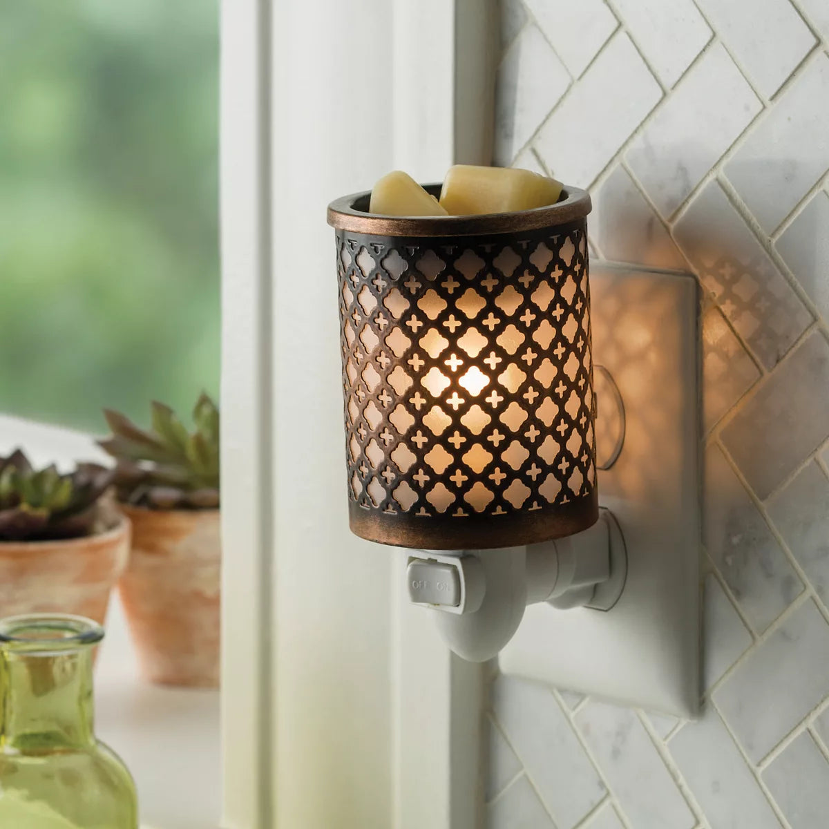 Moroccan Pluggable Wax Warmer